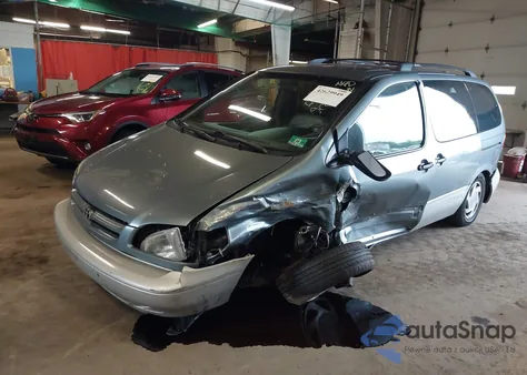 2000 Toyota Sienna Xle z USA, uszkodzony, nr VIN 4T3ZF13CXYU299988